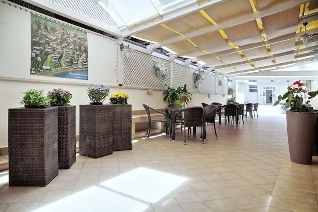 Hotel La Tartaruga - İç Mekan