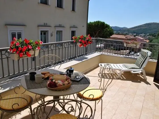 La Terrazza Di Dinky Formia - Oda