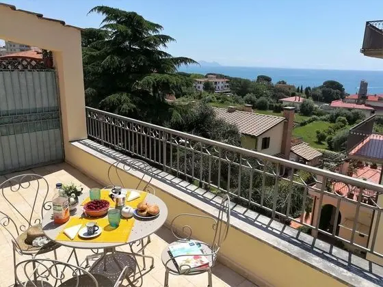 La Terrazza Di Dinky Formia - Oda