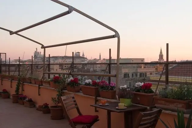 La Terrazza di Evelina Guest House