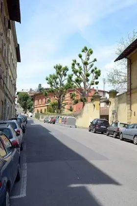 La Terrazza Foscolo - con Parcheggio - Dış Mekan