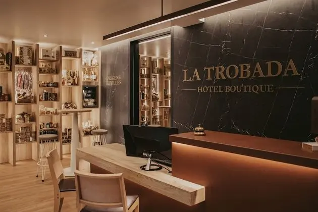 La Trobada Hotel Boutique - Lobi