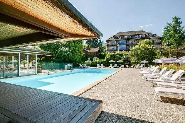 La Verniaz et ses Chalets - Havuz