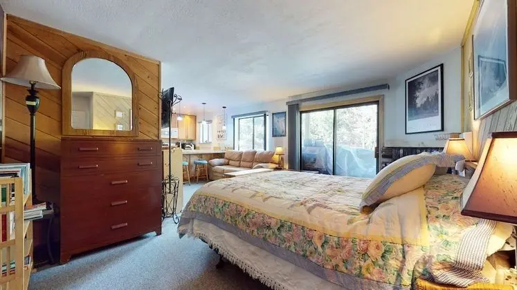 La Vista Blanc Hideout
