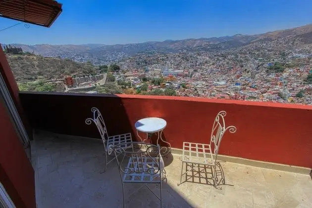 La Vista Hotel