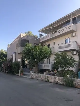 Labyrinth Hotel