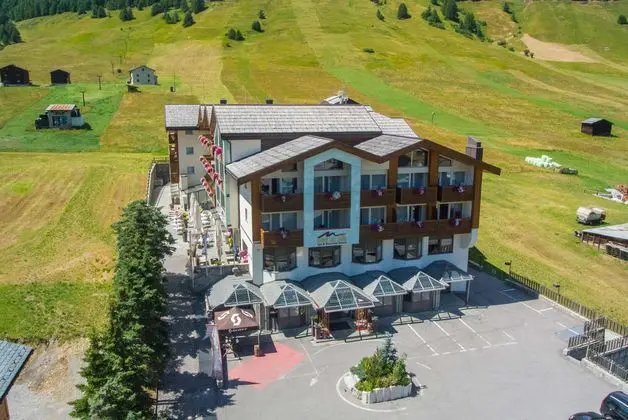 Lac Salin Spa & Mountain Resort