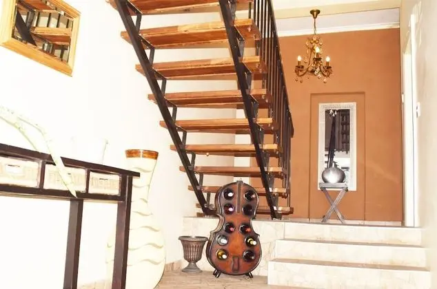 Lacasa Bellville Guesthouse - Lobi