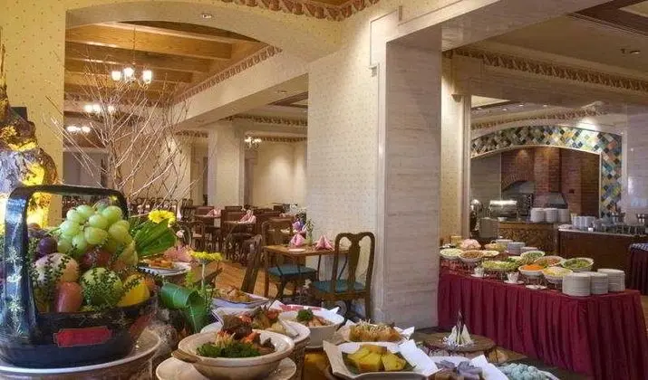 LaCrista Hotel Melaka - Yeme / İçme