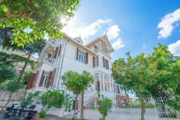 Laden Palas Hotel