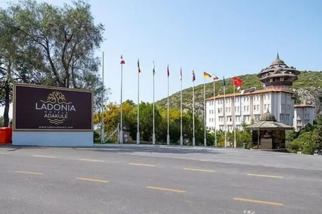 Ladonia Hotels Adakule - Dış Mekan