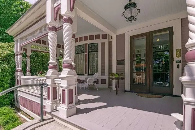 The Lady Mary Inn - Dış Mekan