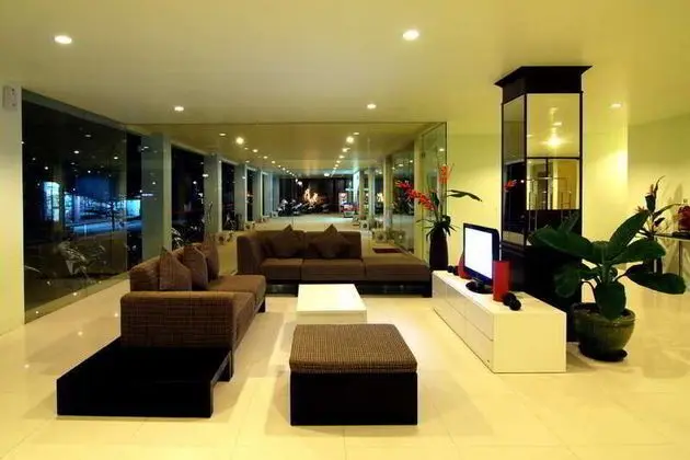 Laem Din Hotel - Lobi