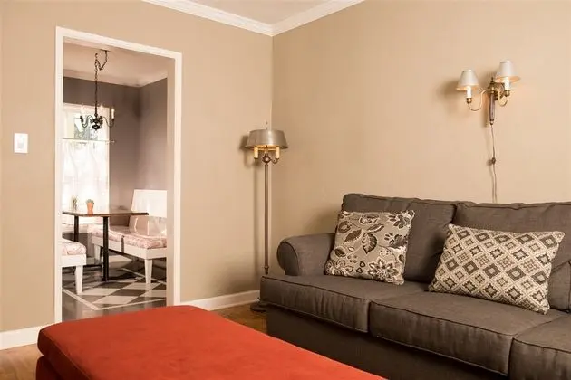 Lafayette Hotel & Suites in San Diego - Oda