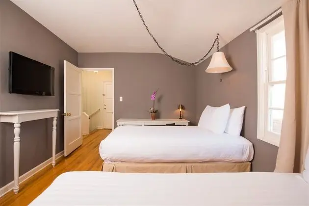 Lafayette Hotel & Suites in San Diego - Oda