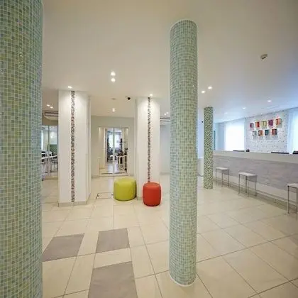 La'gent Hotel Osaka Bay - Lobi