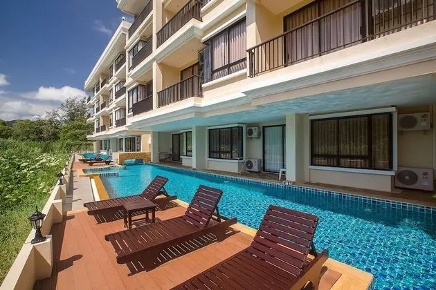 The Lago 72