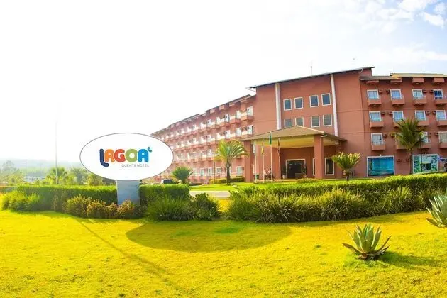 Lagoa Quente Hotel