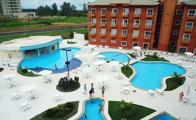 Lagoa Quente Flat Hotel Via Caldas - Havuz