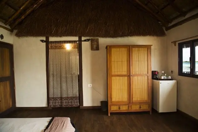 Lagoon Front Hut - Oda