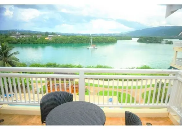 Lagoons Apartments
