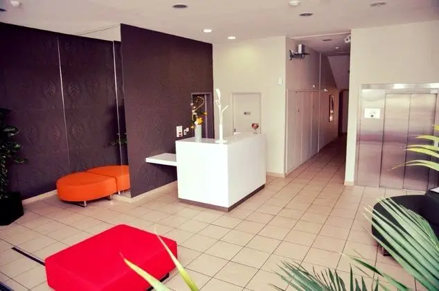 Lagrange Aparthotel Toulouse Saint-Michel - Lobi
