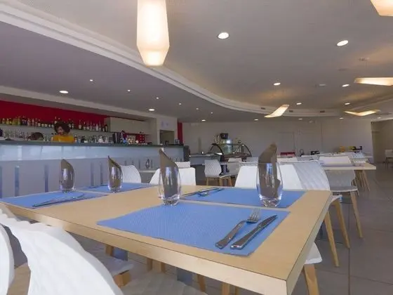 Lagrange Vacances Camping de l'Arquet - Yerinde Yemek