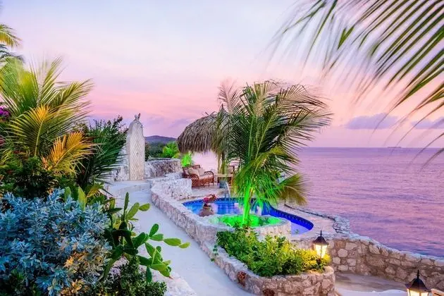 Lagun Blou Resort