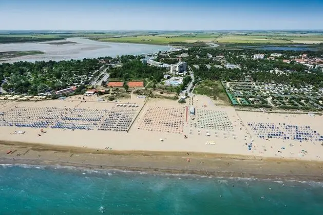 LAGUNA PARK HOTEL - Dış Mekan