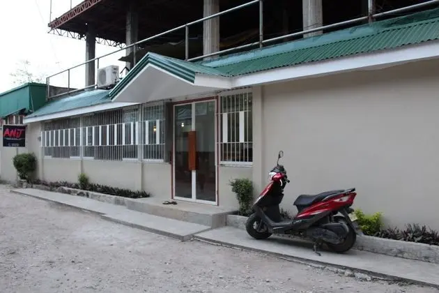 Laguno Bed and Breakfast