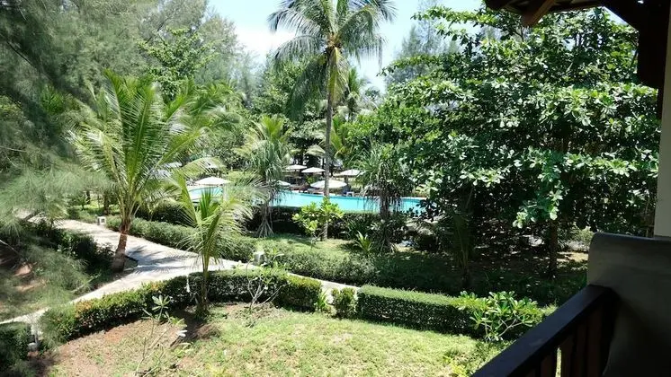 Lah Own Khaolak Resort - Dış Mekan