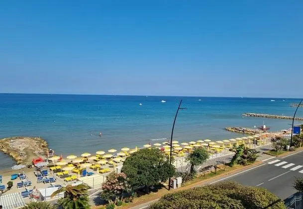 Laigueglia Beach - Plaj
