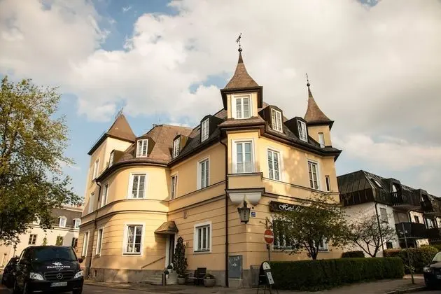 Hotel Laimer Hof Nymphenburg Palace Munich