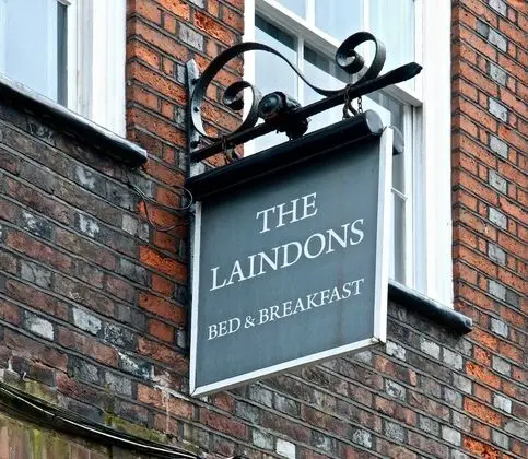 The Laindons - Dış Mekan