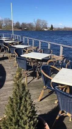 The Lake Hotel Amsterdam Airport - Öne Çıkan Resim