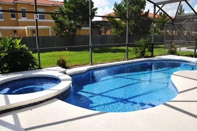 Lake Berkley - 7 Bed 5 Baths Villa - Havuz