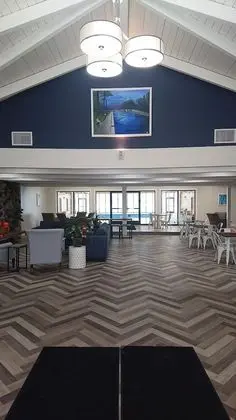 Lake Cadillac Resort