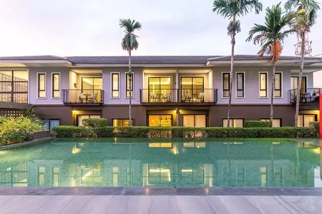 The Lake Chalong Hotel - Havuz