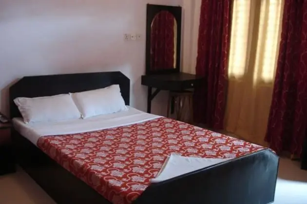 Lake City Hotel Amrit Guest House - Oda
