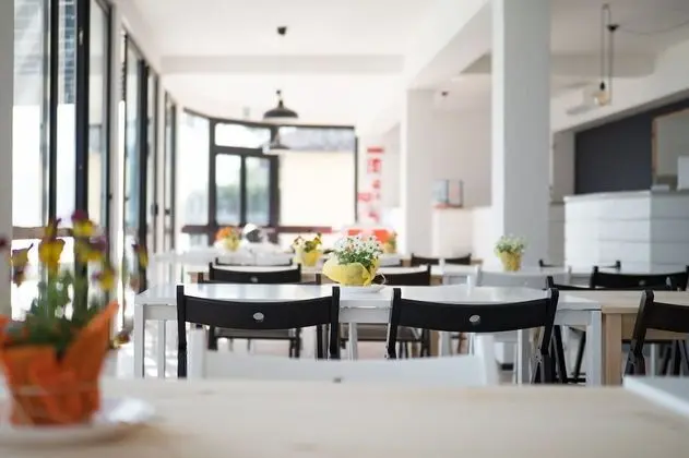 Lake Como Beach Hostel - Yerinde Yemek