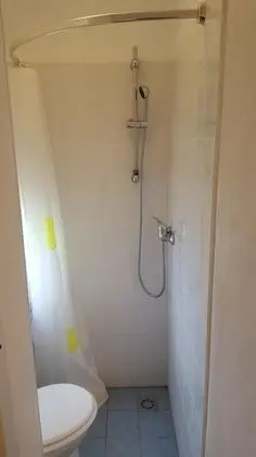 Lake Como Peace Lodge - Hostel - Banyo Tipleri