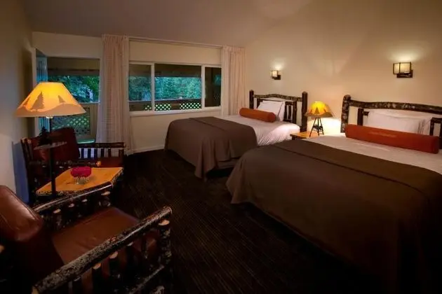 Lake Crescent Lodge
