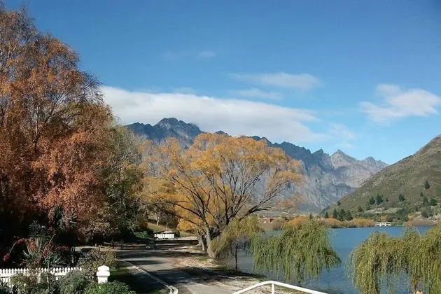 Lake Edge Family Cottage Panoramic View - Dış Mekan