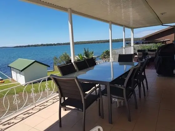 Lake Escape - Lake Macquarie - Yerinde Yemek