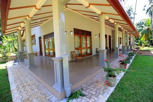 Lake Garden Villa - Kelaniya