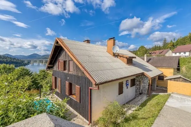 Lake House Felice