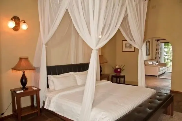 Lake Kariba Inns