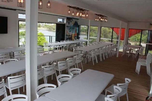 Lake Kawana Accommodation - Yerinde Yemek