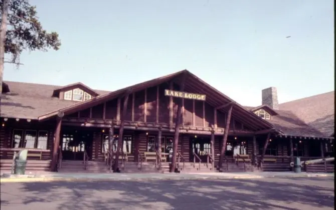 Lake Lodge - Genel