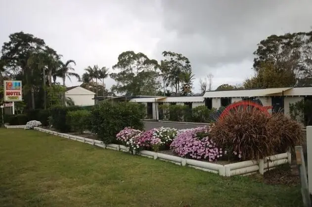 Lake Munmorah Motel - 1